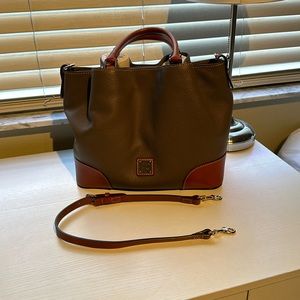 Rooney & Durke Brenna - elephant